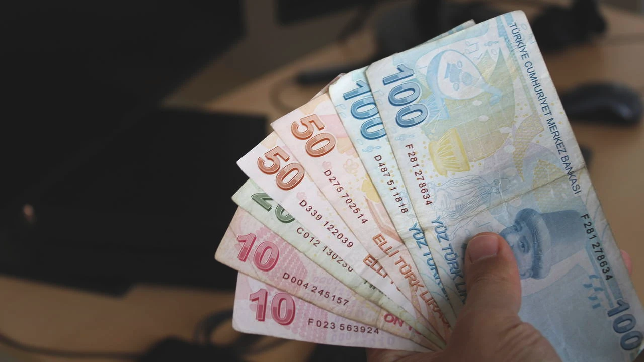 İşsizlik Maaşı Pazartesi Hesaplarda! En Düşük Ödeme 13 Bin TL