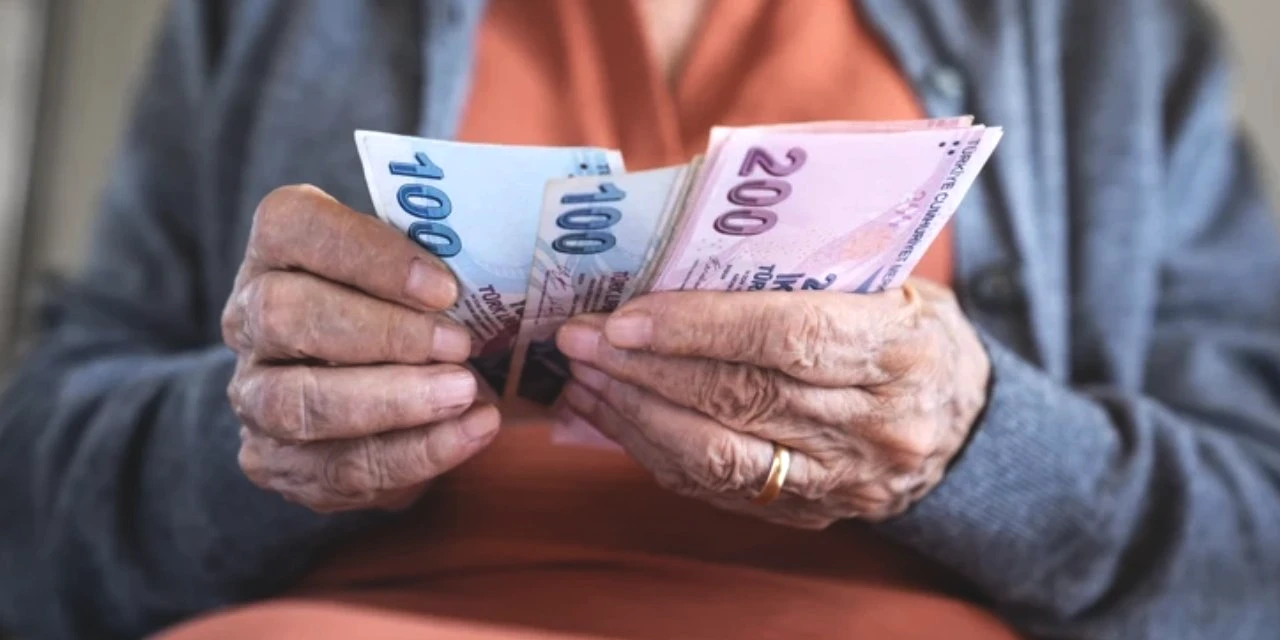 Emekli Olacaklar Dikkat! Dilekçeyi Ocağa Bırakan Daha Düşük Maaş Alabilir