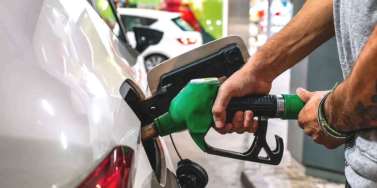 Motorine Bugün 2,22 TL İndirim Bekleniyor! LPG'ye Zam Üstüne Zam