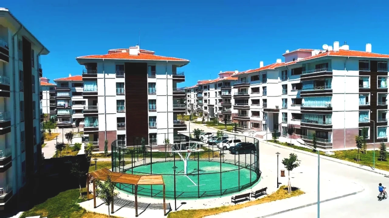 TOKİ'nin Kiralık Evlerinde Kura Ekimde! Kiralar 10 Bin TL'den Başlıyor