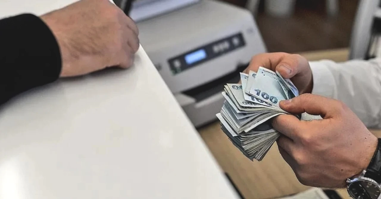 İş Bankası'ndan Emekliye 25 Bin TL Promosyon! 15 Bin TL'si Nakit Ödeniyor