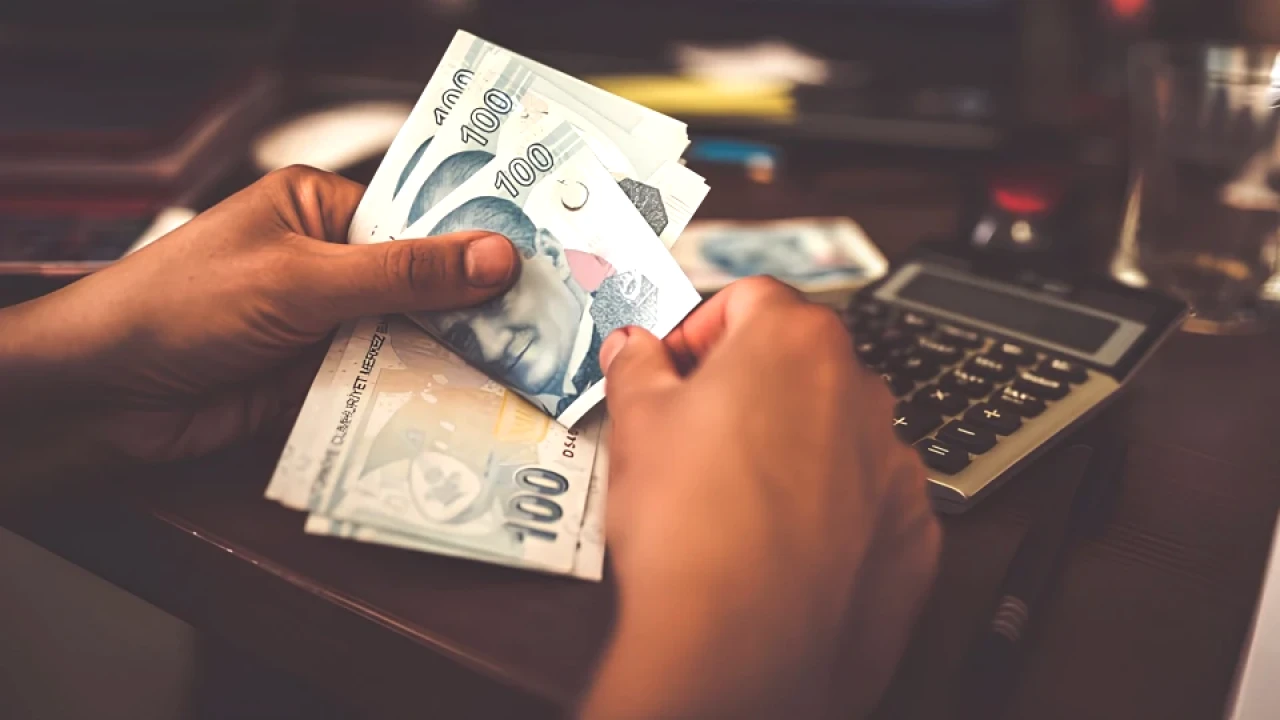 Memurun Eş ve Çocuk Parası Ocakta Artıyor! 3 Senaryoda Yeni Aile Yardımı