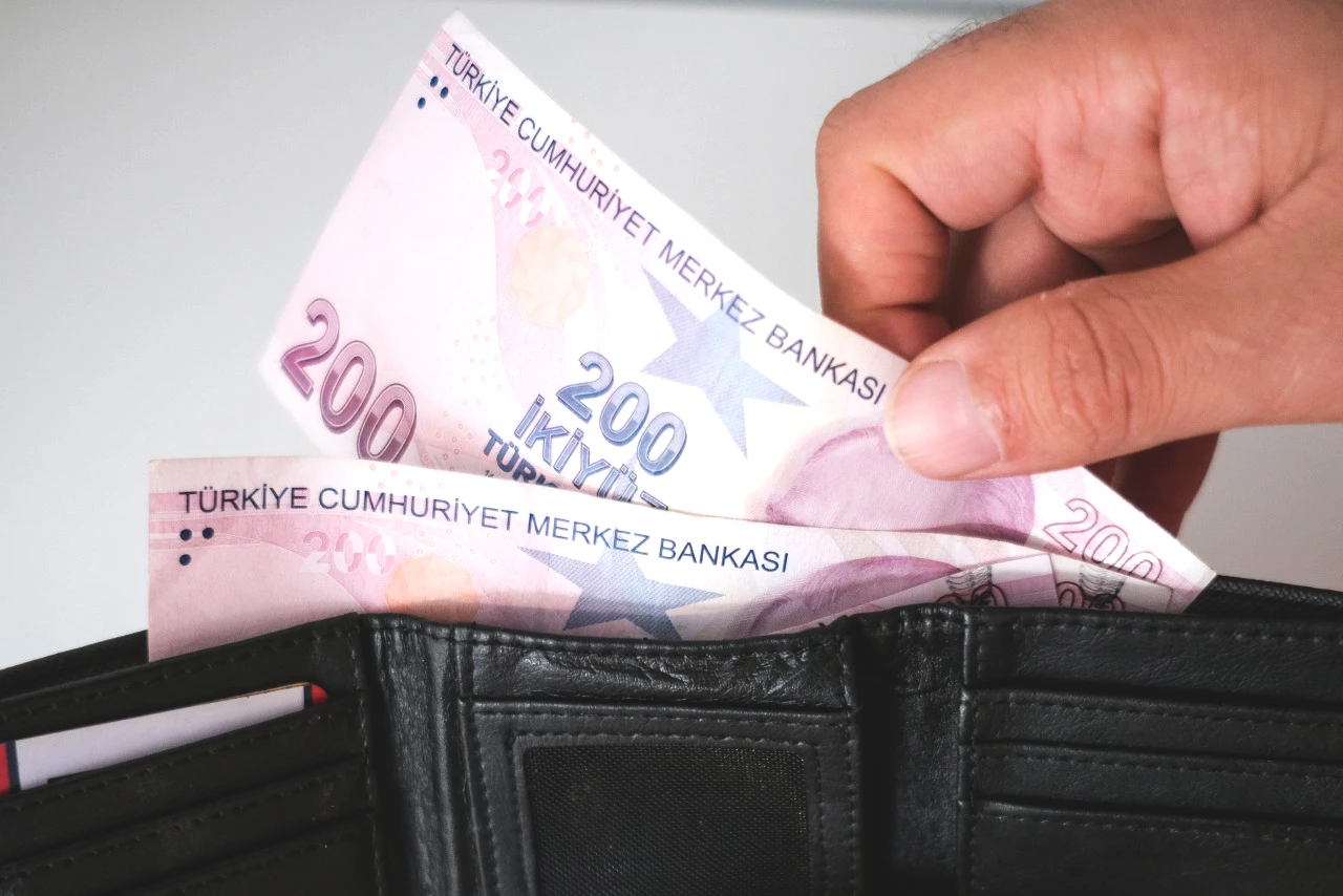 Garanti BBVA'dan Emekliye 25 Bin TL Promosyon! 15 Bin TL'si Nakit Yatıyor