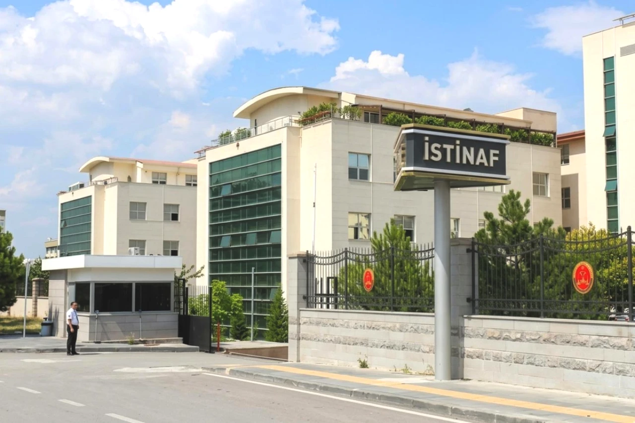 "Annem Hasta" Deyip İzin Alan İşçi Tazminatsız Kovuldu! Mahkeme Kararını Verdi