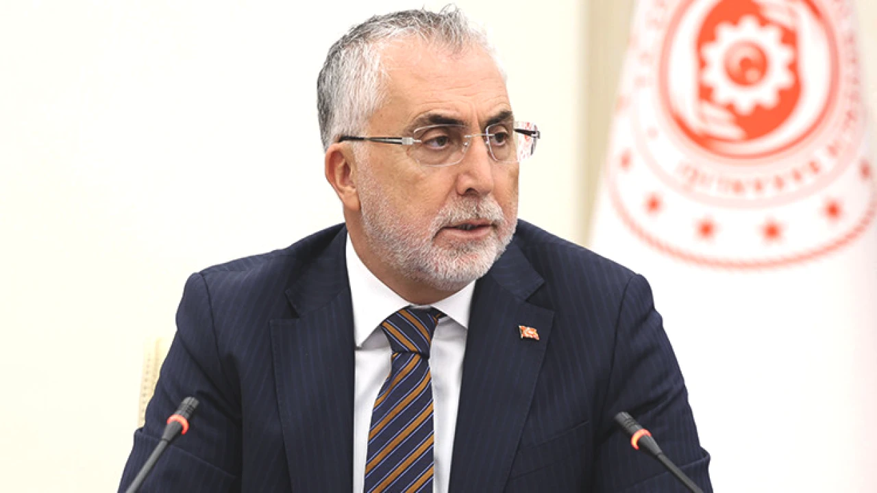 Bakan Işıkhan Sendikalarla Masaya Oturdu! Memur Sisteminde Yeni Dönem
