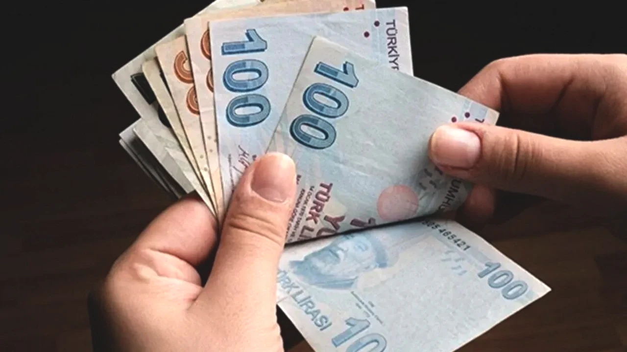 Memur Şirket Ortağı Olabilir mi? Fon Soruşturması Tartışmayı Alevlendirdi
